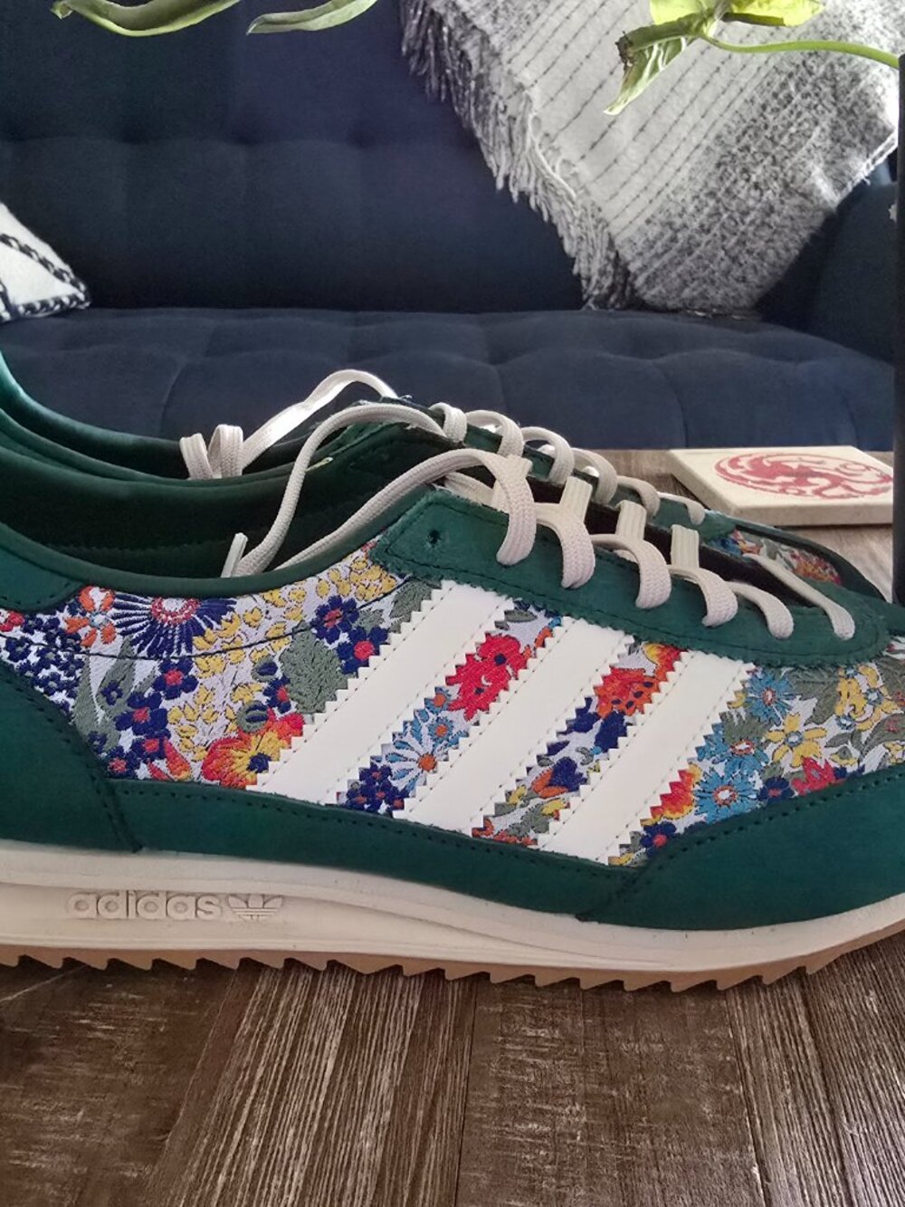 Size 8.5 - Liberty London x adidas SL72 OG Floral Embroidery W - Picture 2 of 8